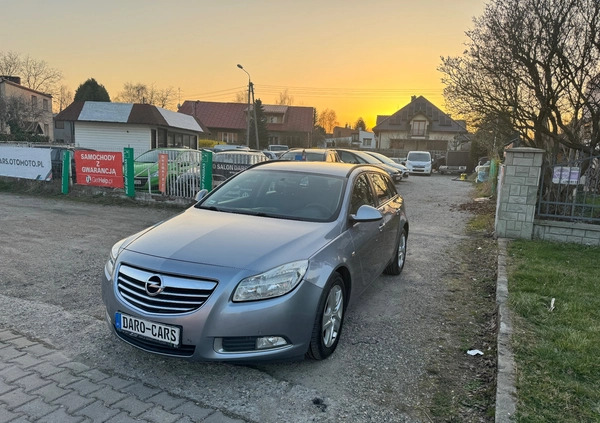 Opel Insignia cena 19999 przebieg: 212000, rok produkcji 2009 z Przedbórz małe 191